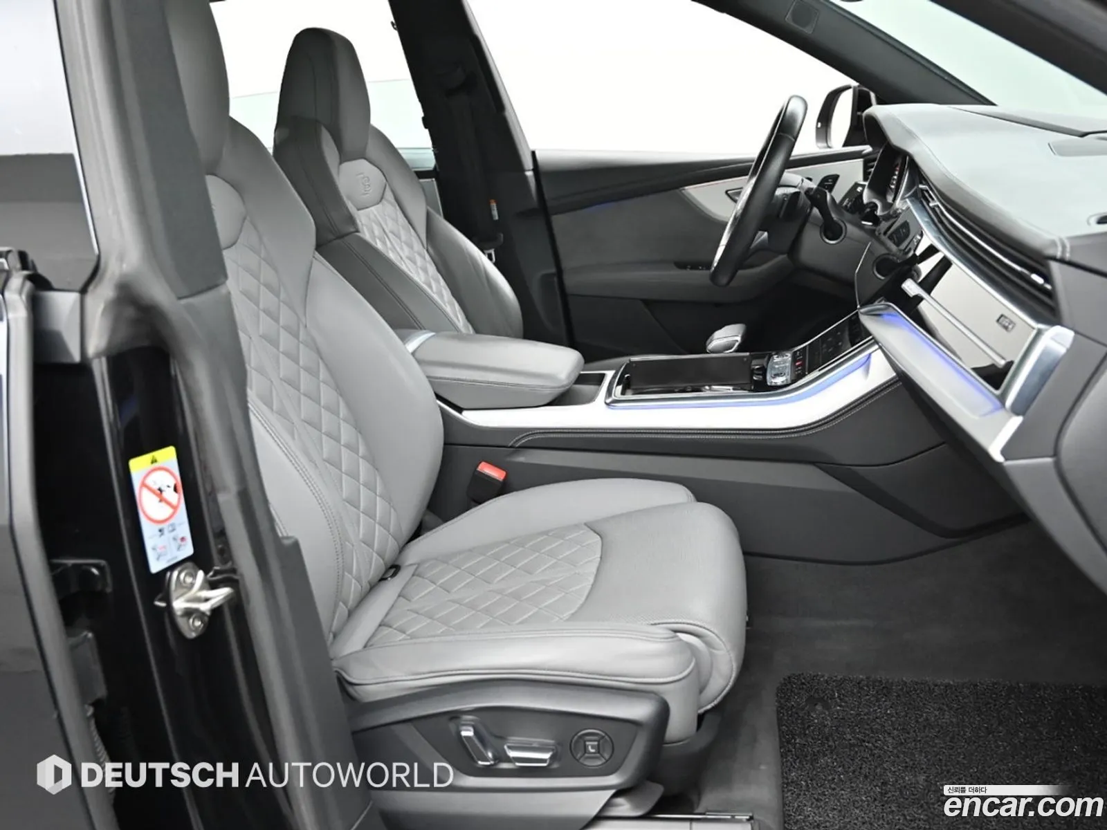 Audi Q8 2021 — 9