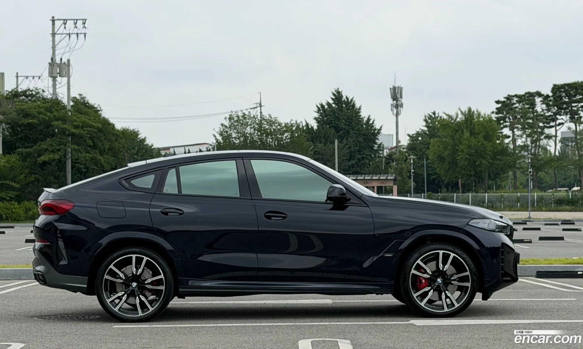 BMW X6 2023 — 2