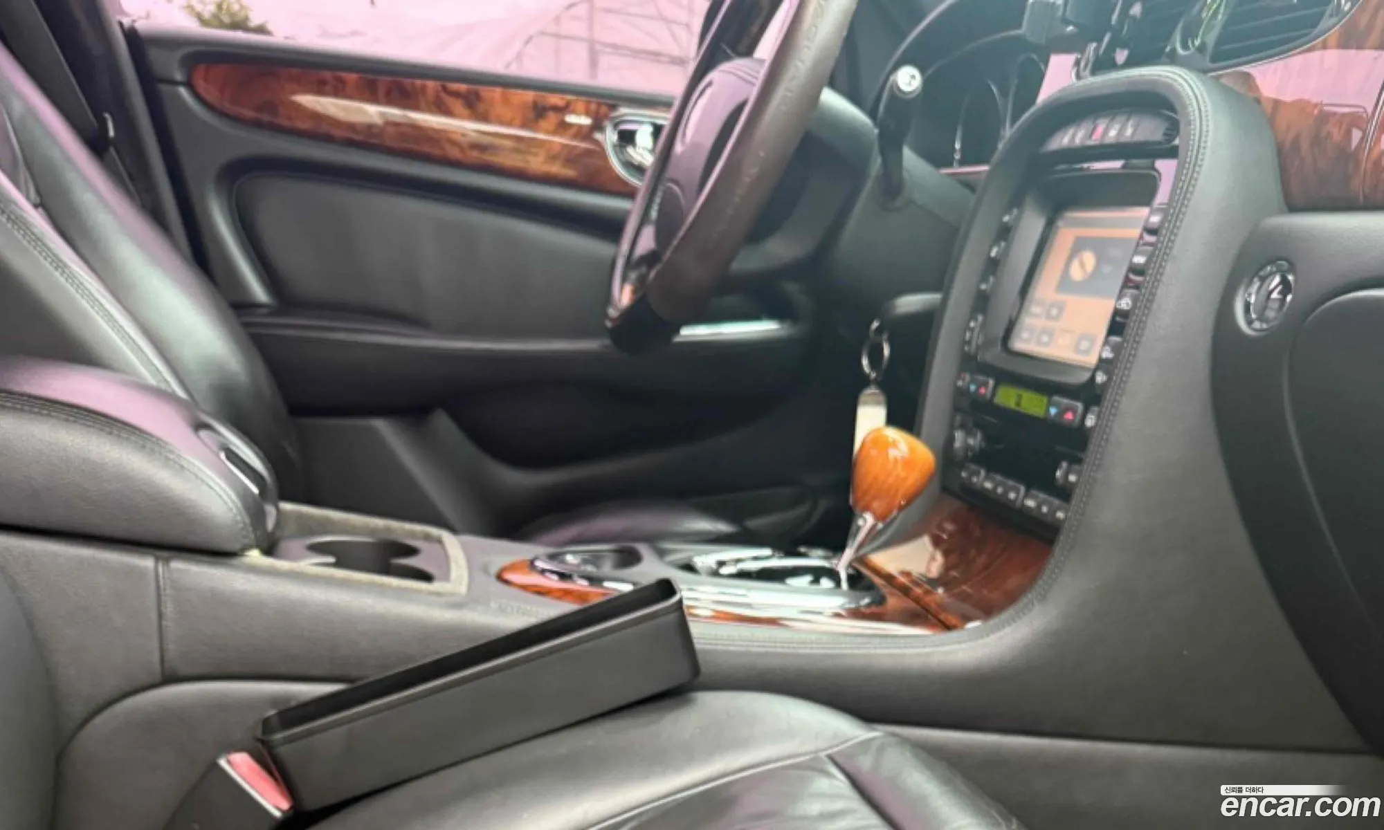 Jaguar XJ 2008 — 7