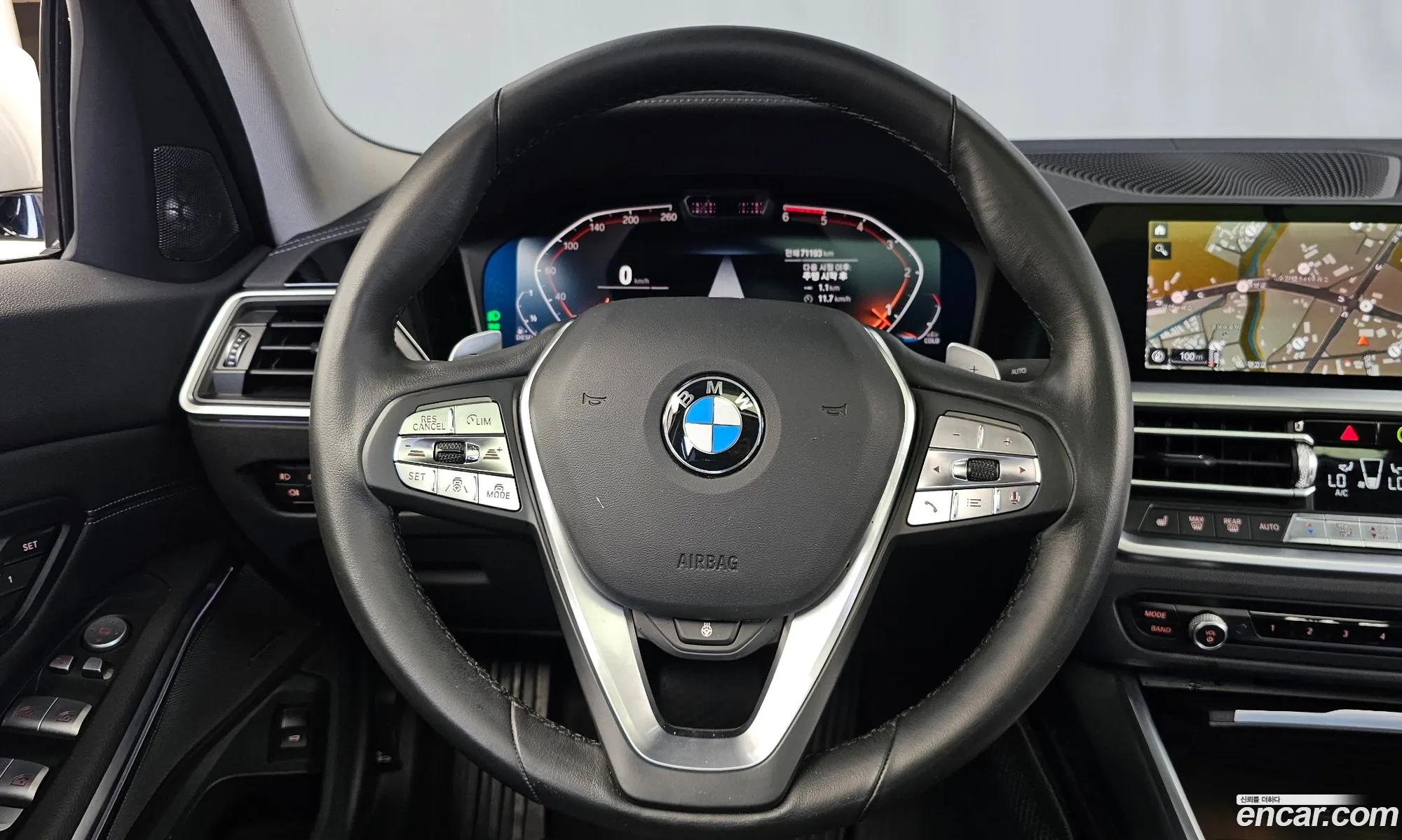 BMW 3 Series 2021 WBA5V5103MFK97400 — 24