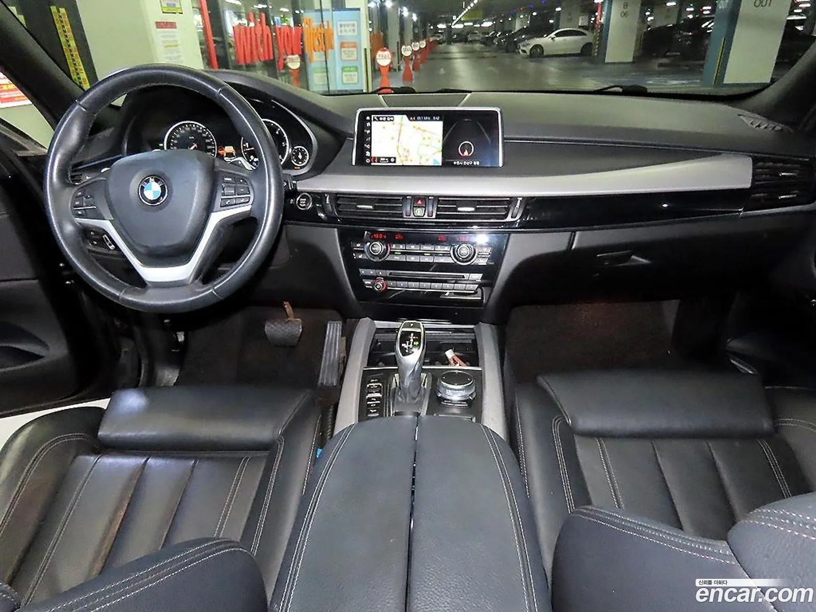 BMW X5 2018 — 10