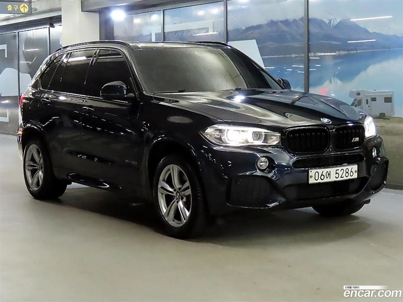 BMW X5 2018 — 19