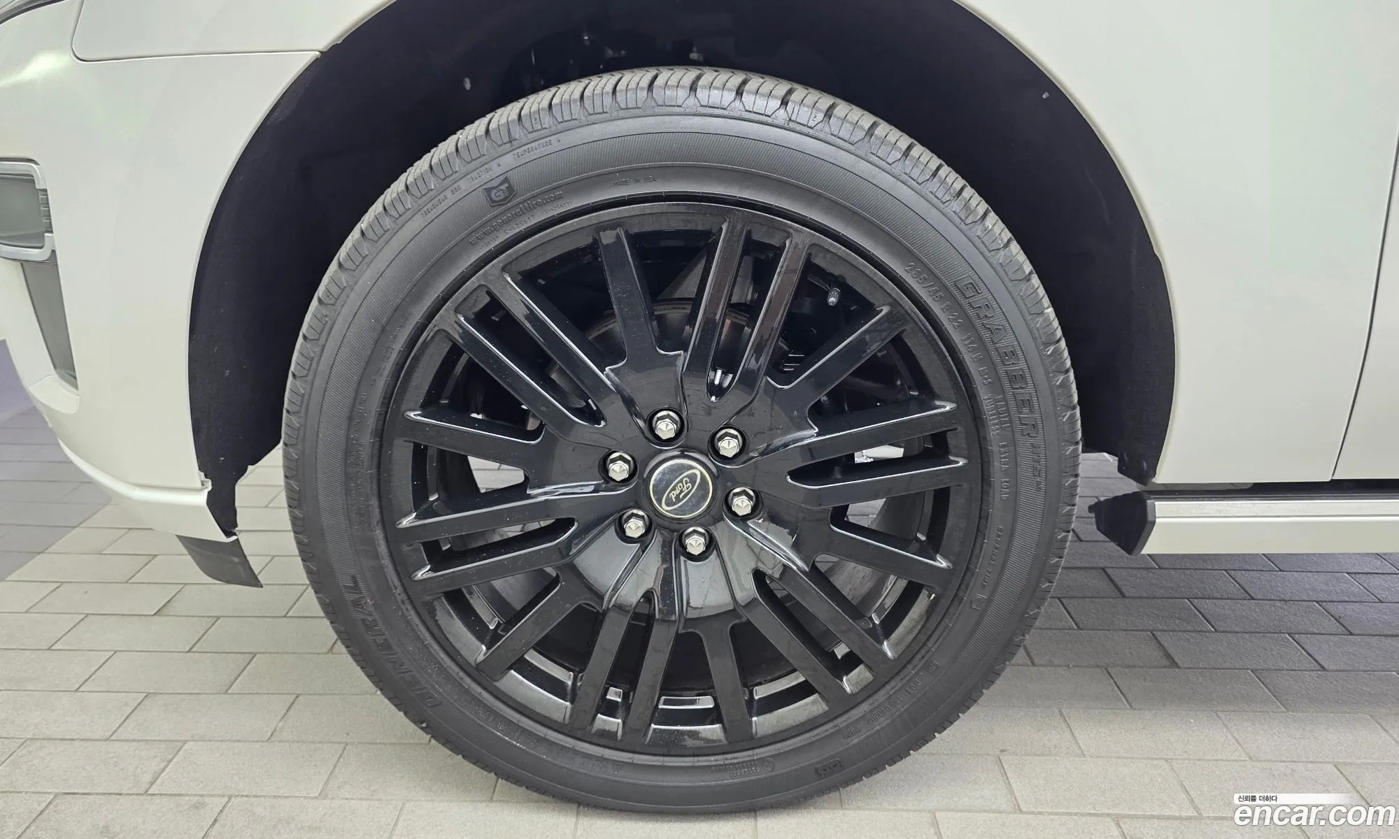 Ford Expedition 2023 1FMJU1M81PEA56455 — 8