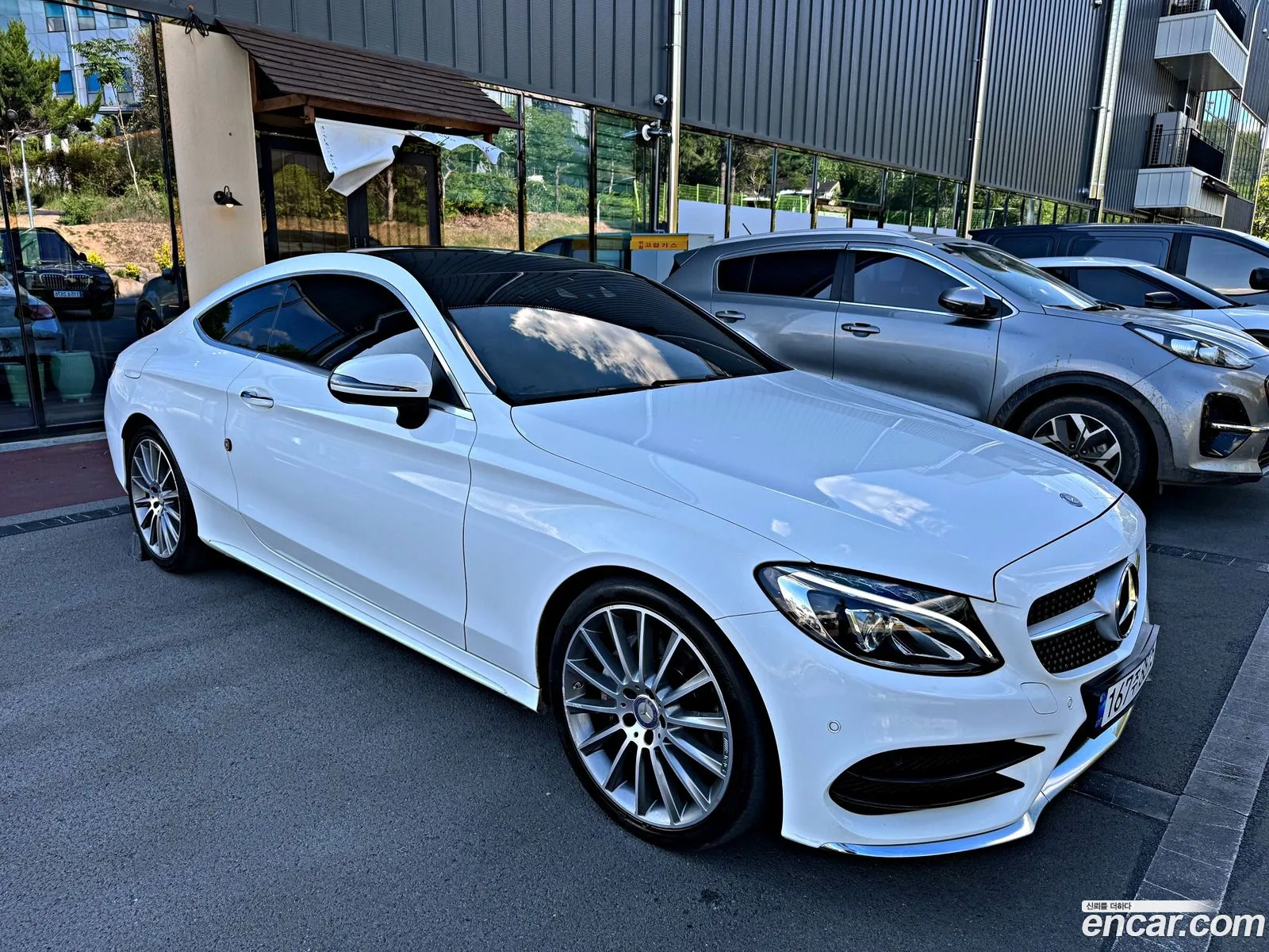 Mercedes-Benz C-Class W205 2017 — 17