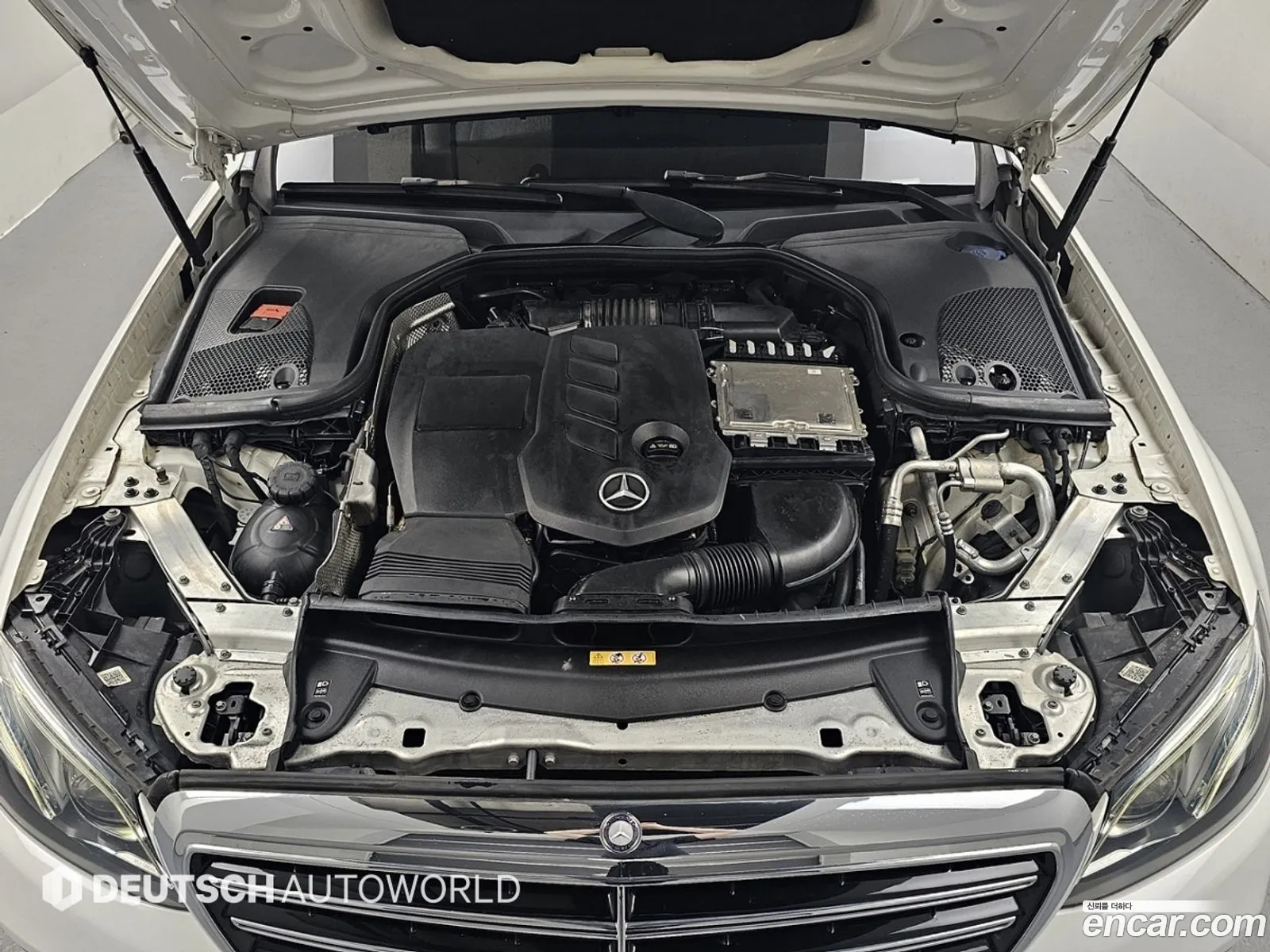 Mercedes-Benz E-Class W213 2016 — 3