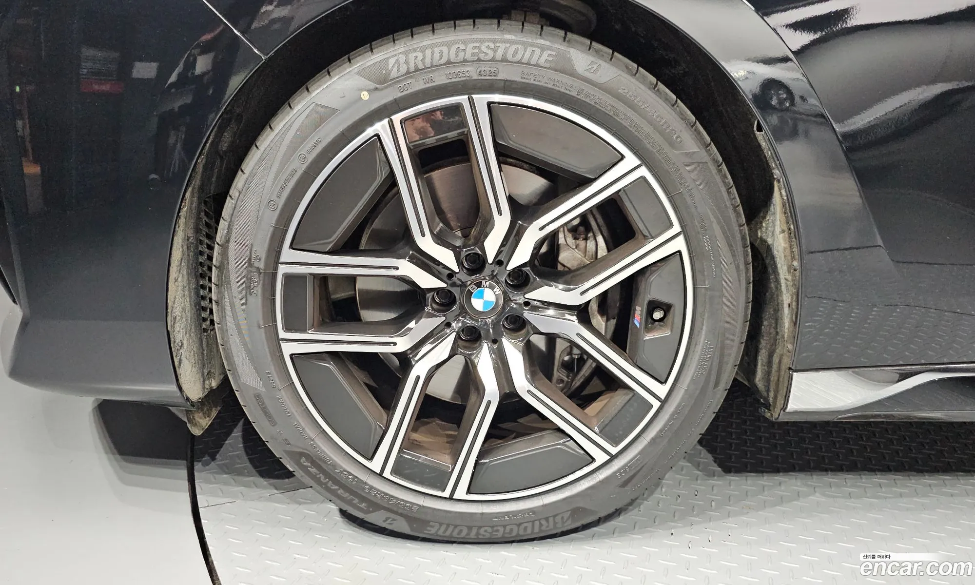 BMW 7 Series 2025 WBA31EH02TCV99074 — 12