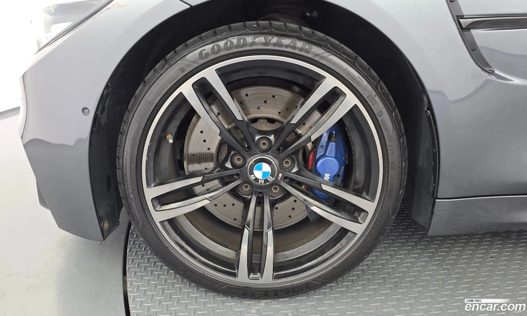BMW M4 2017 WBS4Y9101JAC52053 — 16