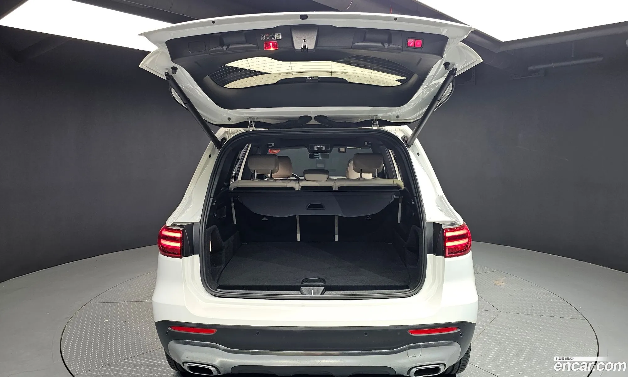 Mercedes-Benz GLB-Class X247 2024 — 18