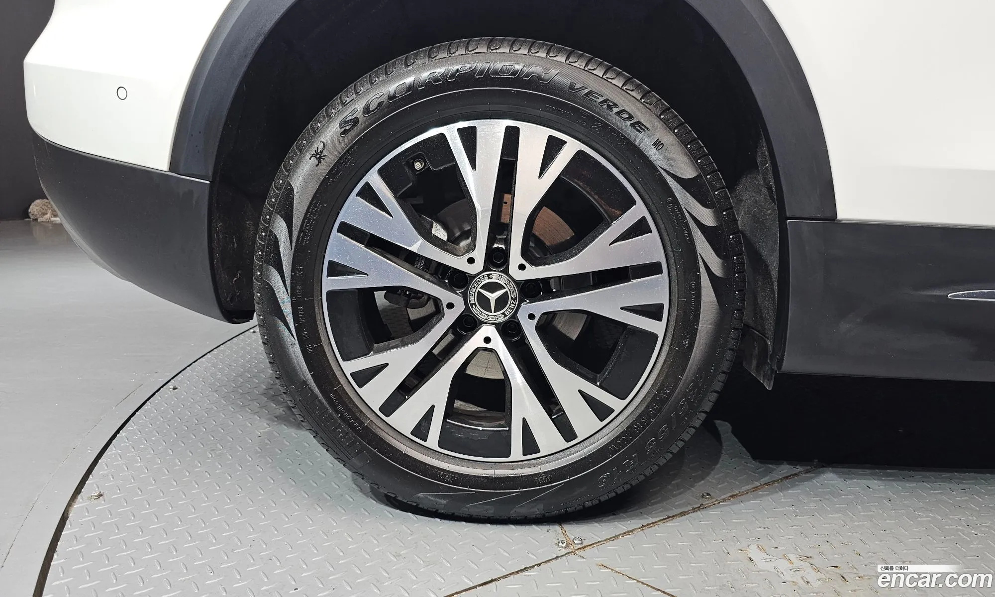 Mercedes-Benz GLB-Class X247 2024 — 7