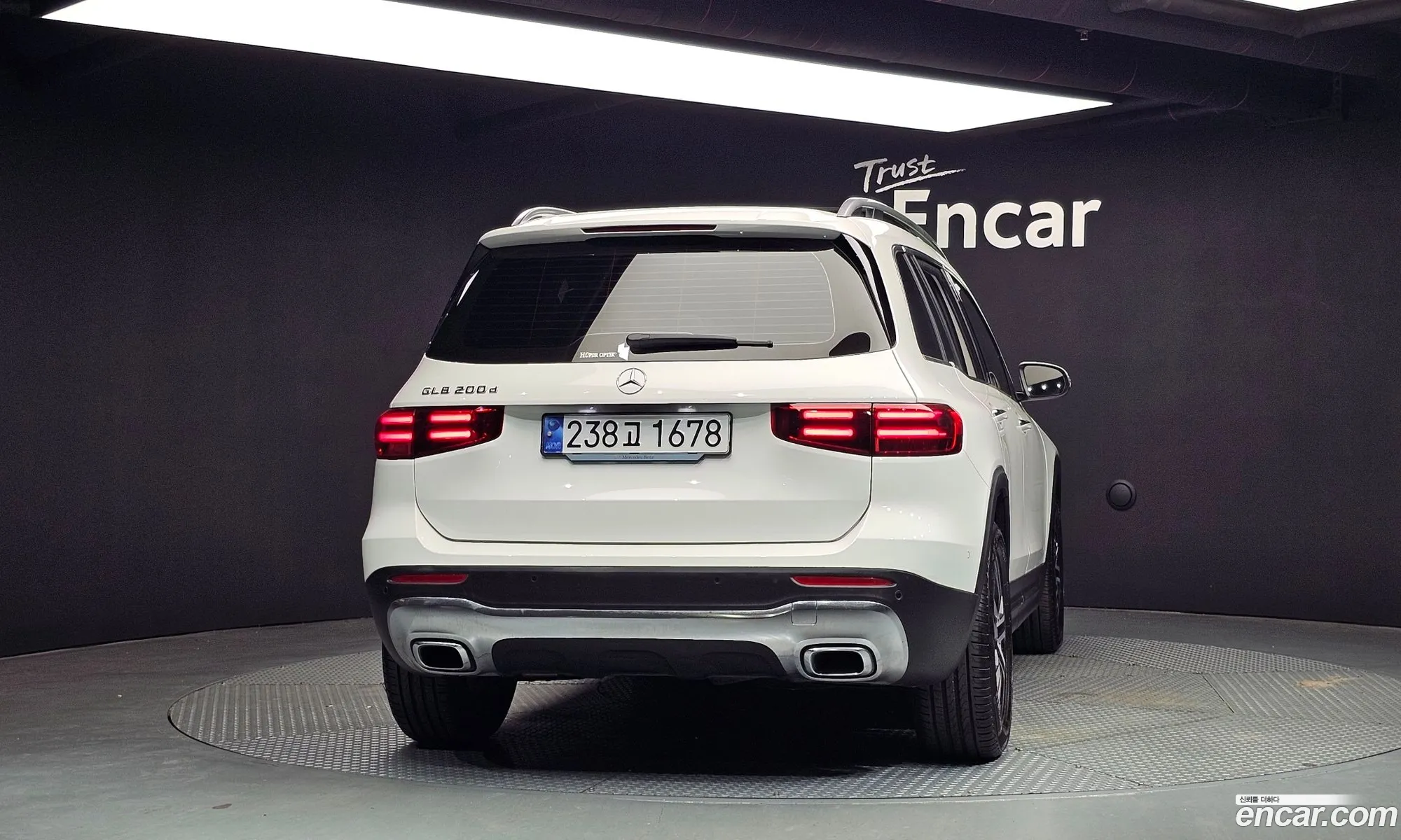 Mercedes-Benz GLB-Class X247 2024 — 14