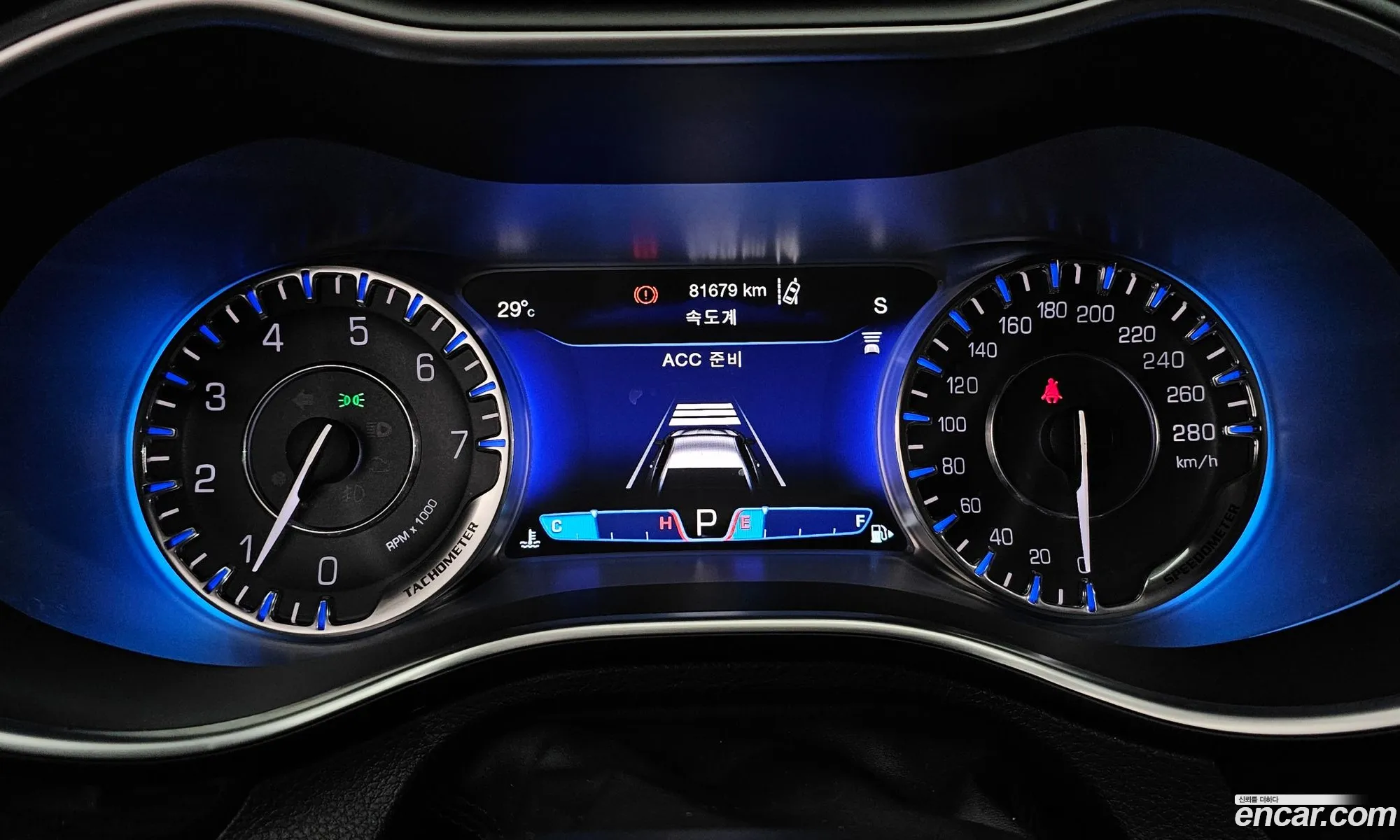 Chrysler 200 2015 1C3CCCCBXFN640588 — 9