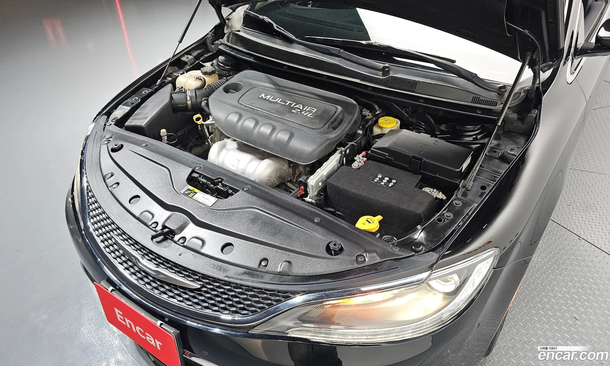 Chrysler 200 2015 1C3CCCCBXFN640588 — 15