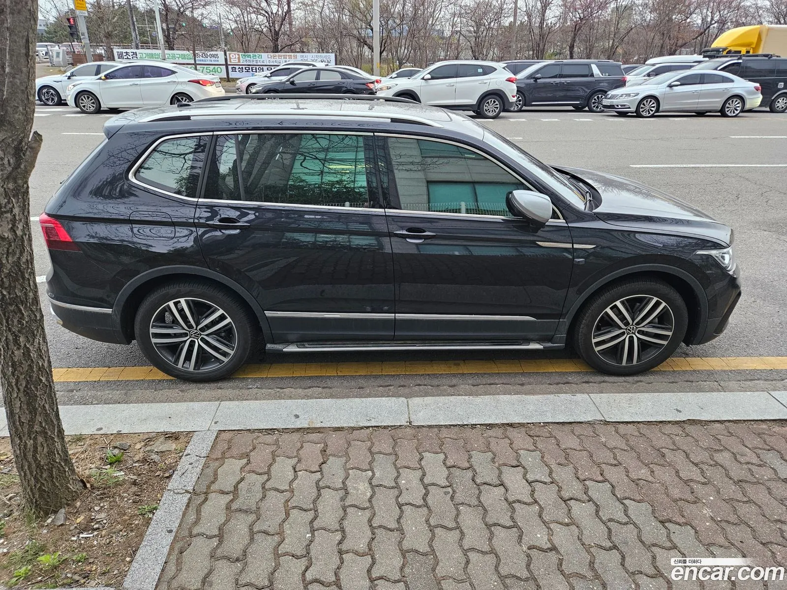 Volkswagen Tiguan Allspace 2023 — 10