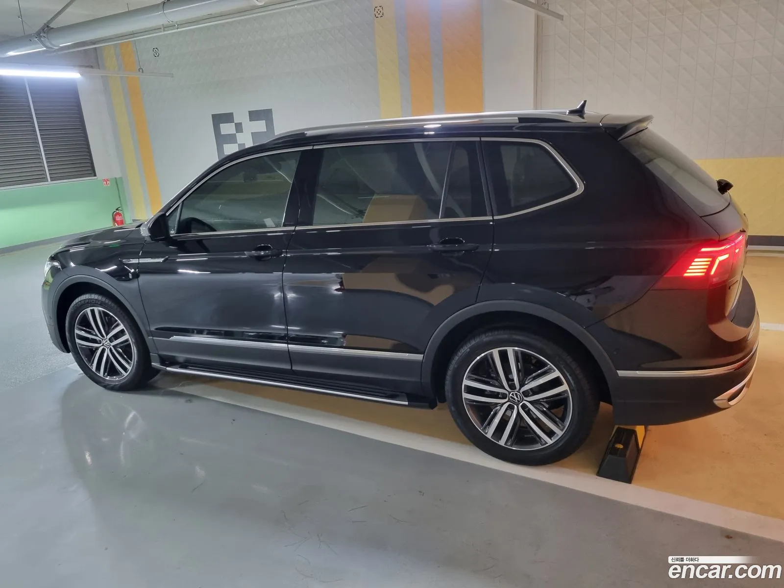 Volkswagen Tiguan Allspace 2023 — 5