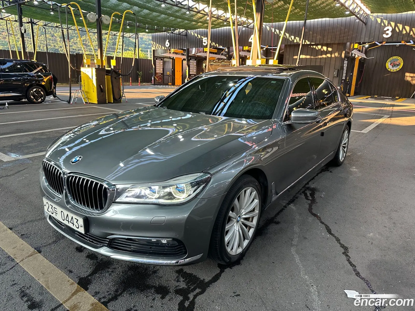 BMW 7 Series 2016 — 11