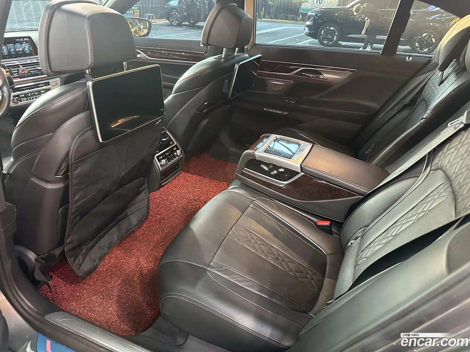 BMW 7 Series 2016 — 10