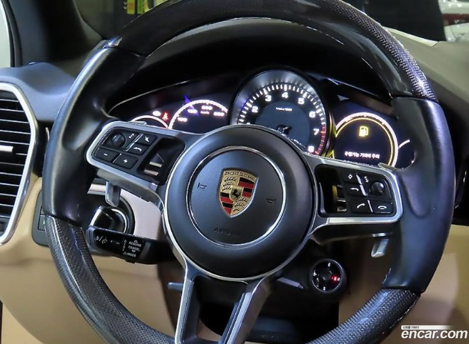 Porsche Cayenne 2022 — 12