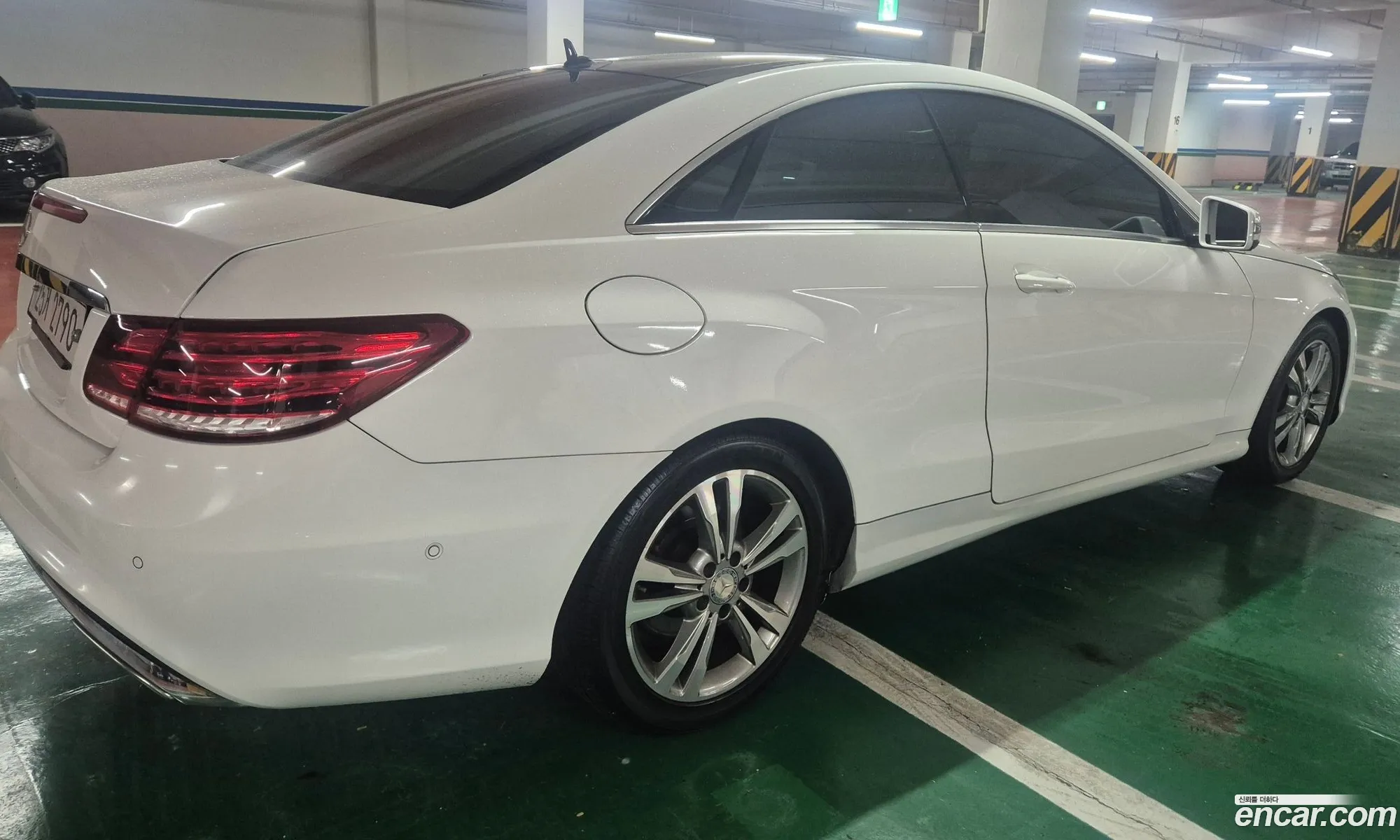 Mercedes-Benz E-Class W212 2014 — 8