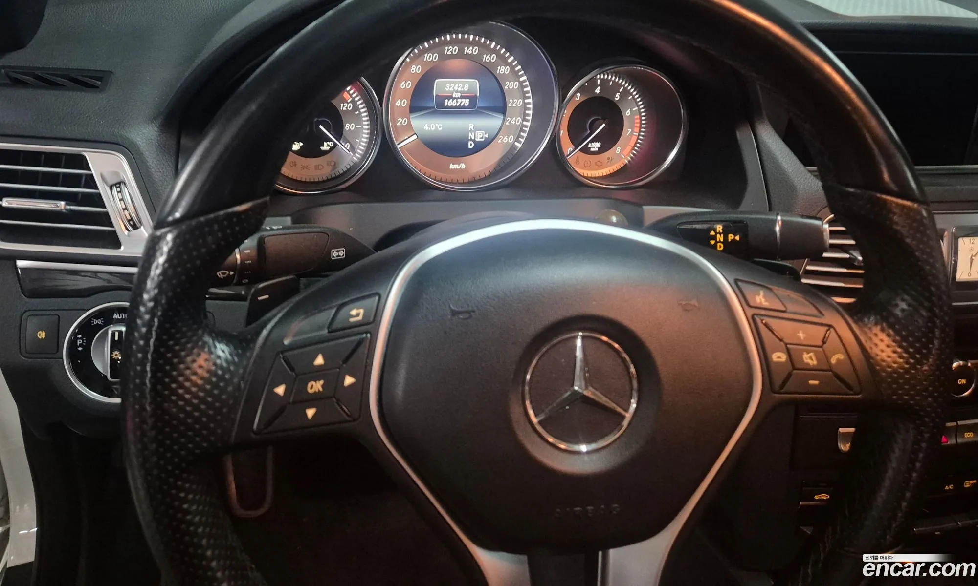 Mercedes-Benz E-Class W212 2014 — 10