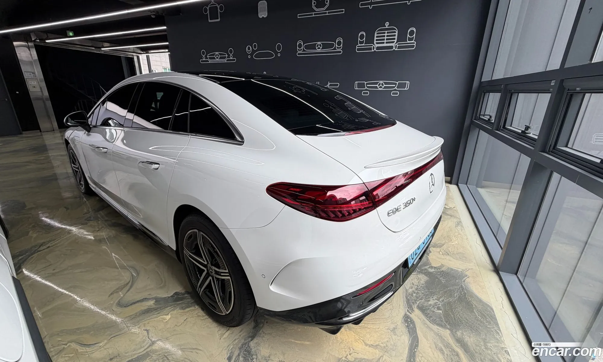 Mercedes-Benz EQE V295 2024 — 12