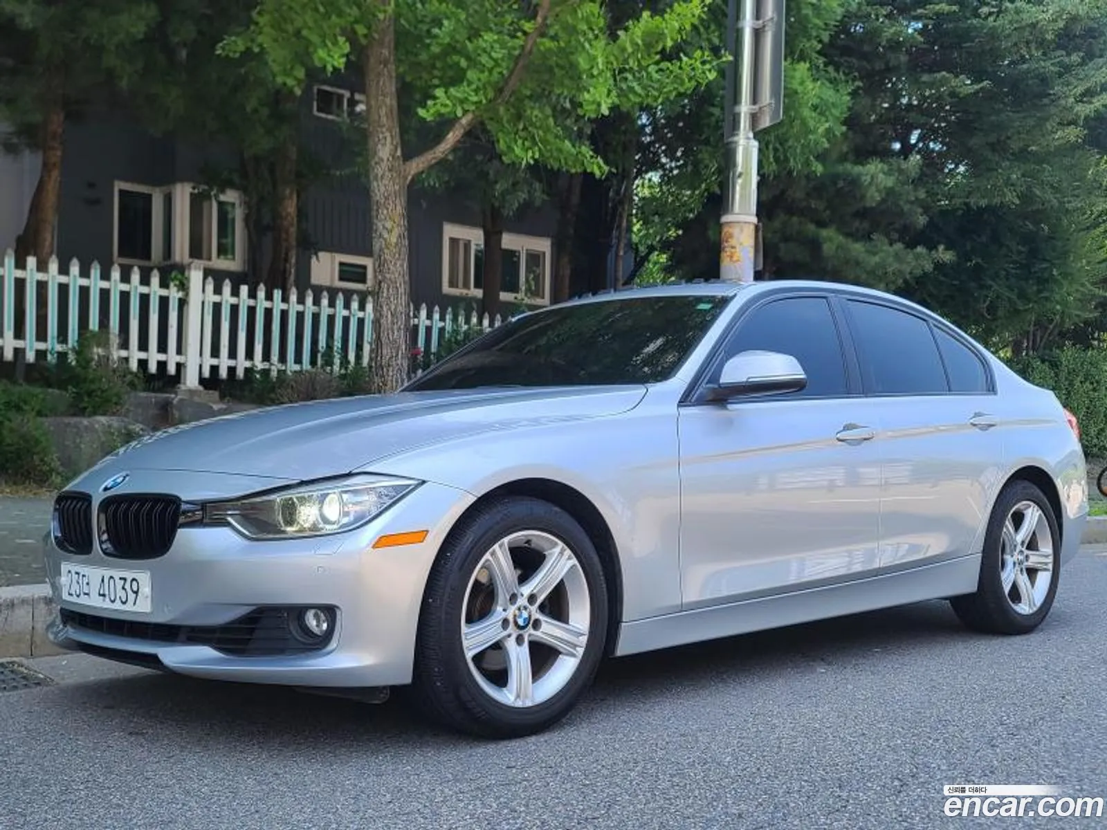 BMW 3 Series 2013 — 19