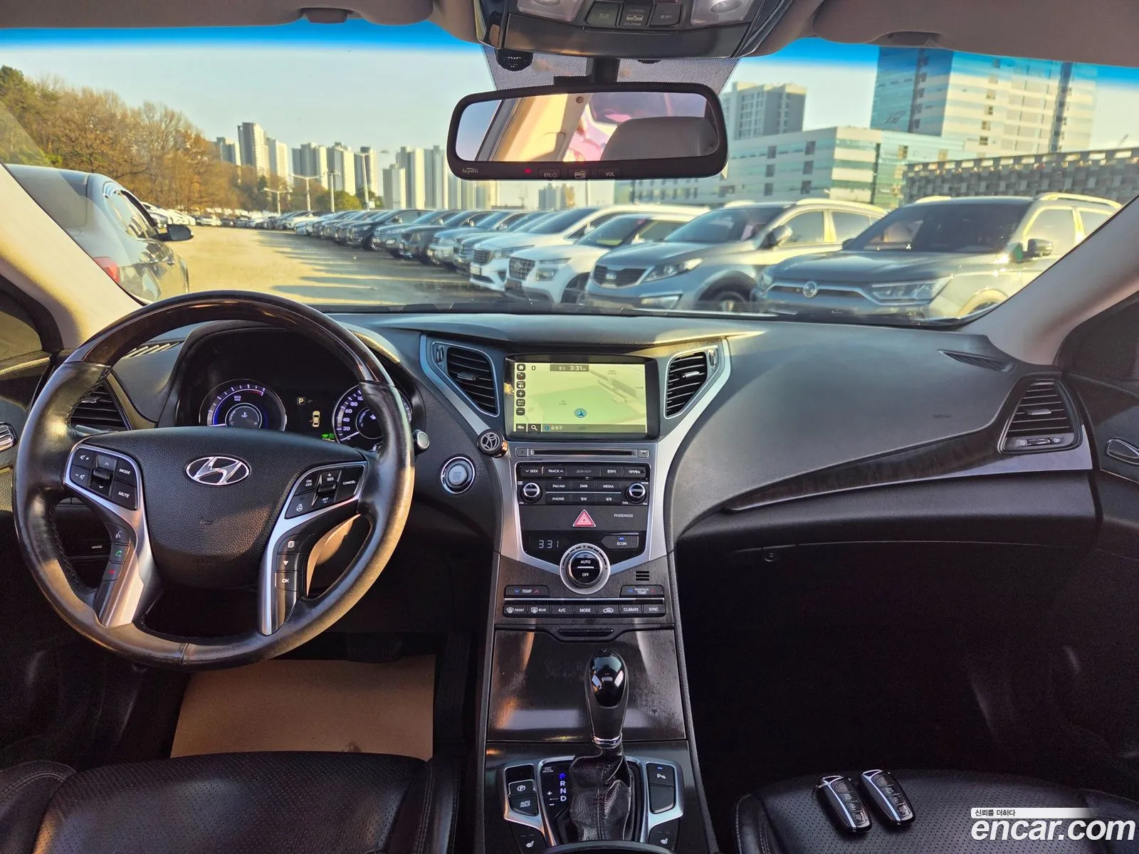 Hyundai Grandeur HG Hybrid 2015 — 4