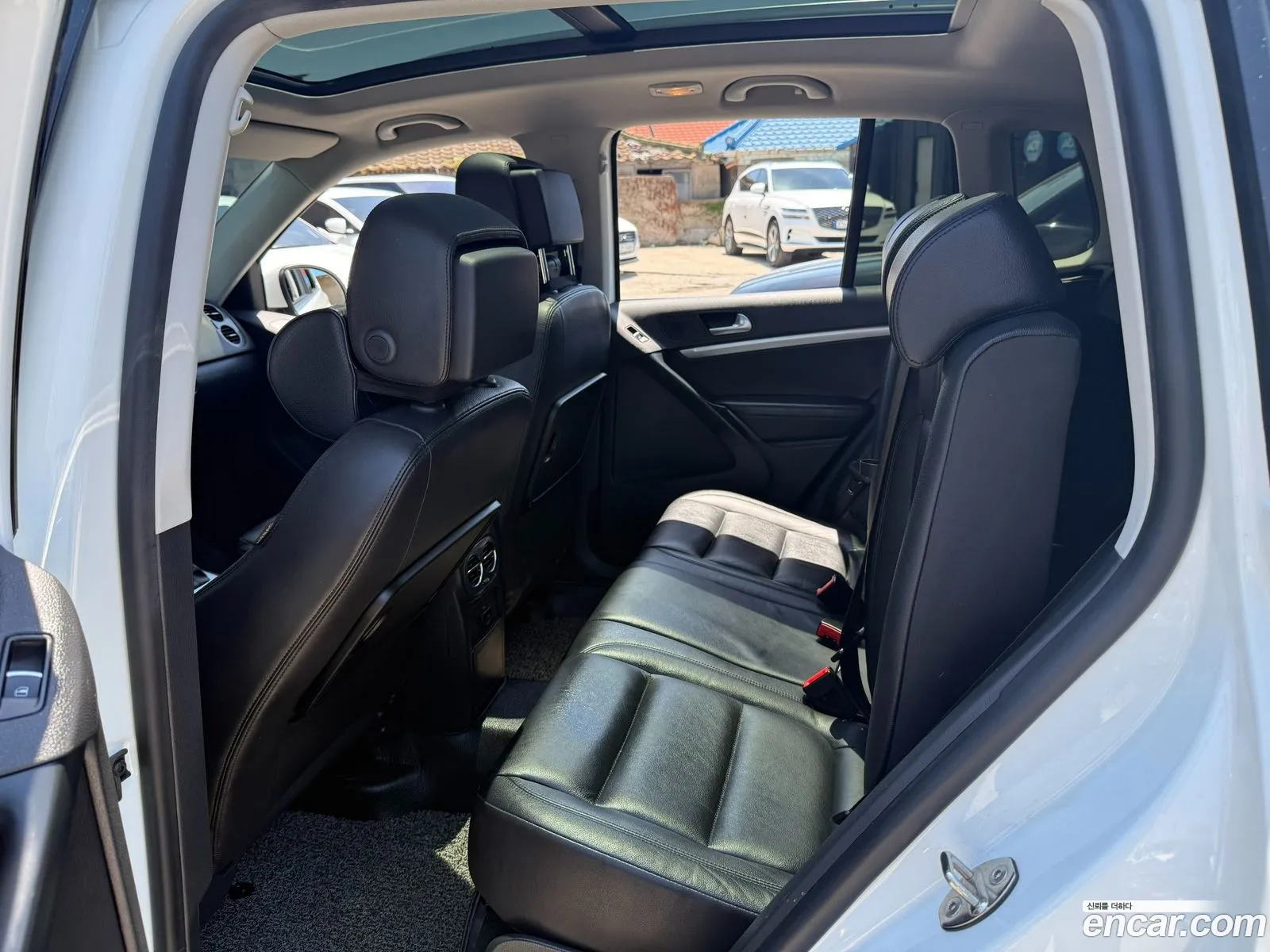 Volkswagen Tiguan 2015 — 19