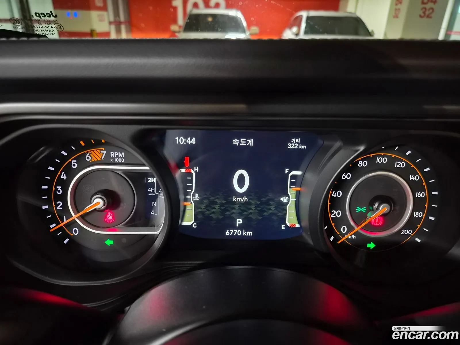 Jeep Wrangler 2025 — 16