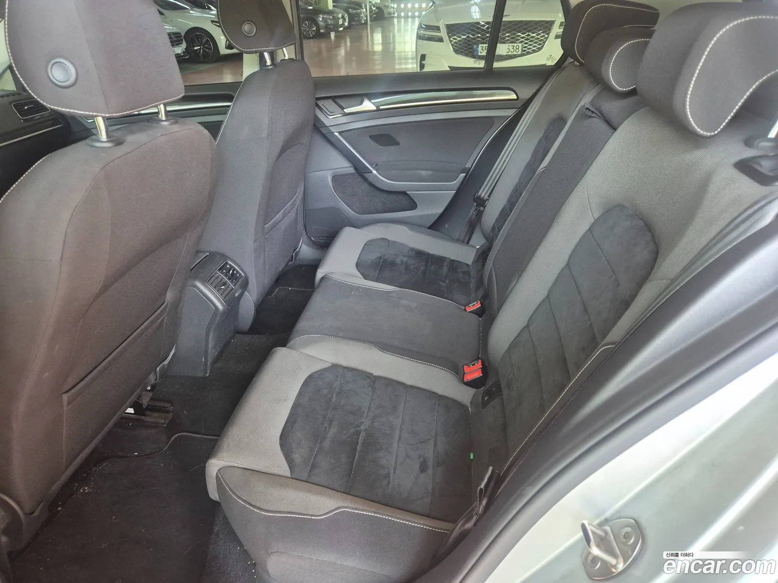 Volkswagen Golf 7th Gen 2013 — 7