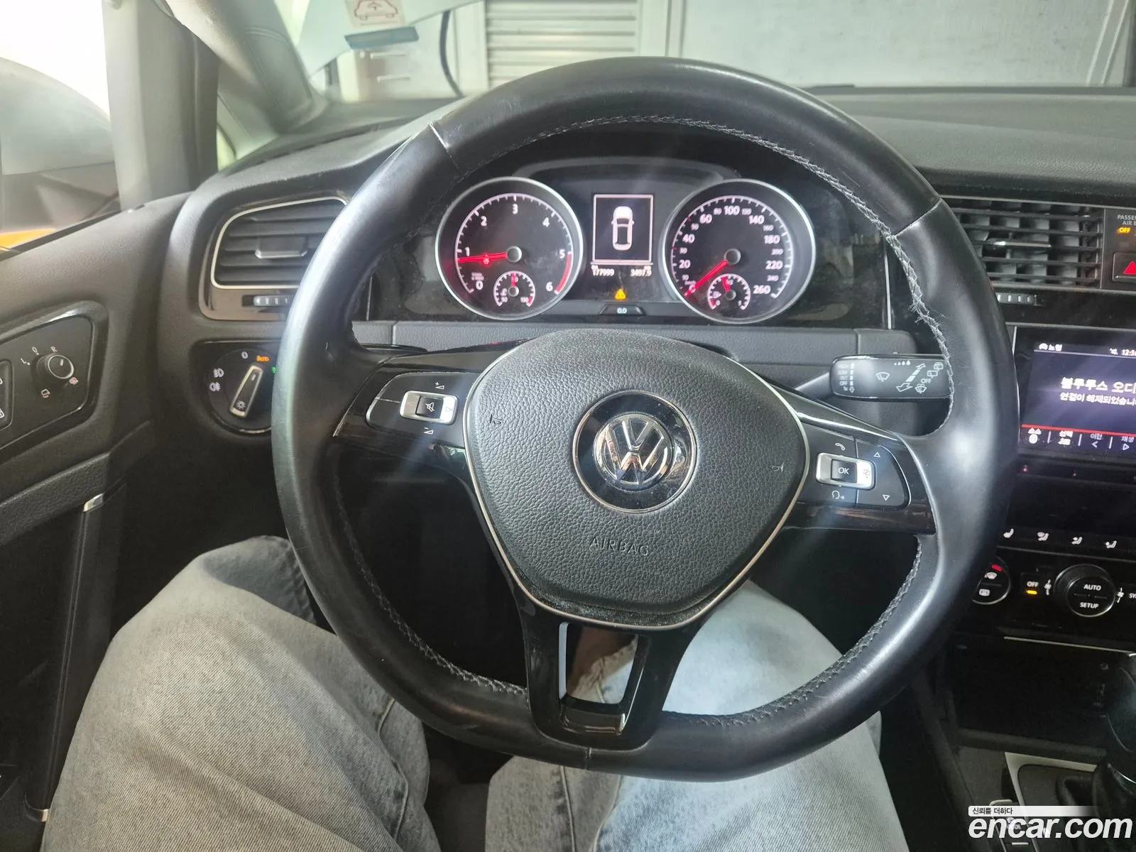 Volkswagen Golf 7th Gen 2013 — 18