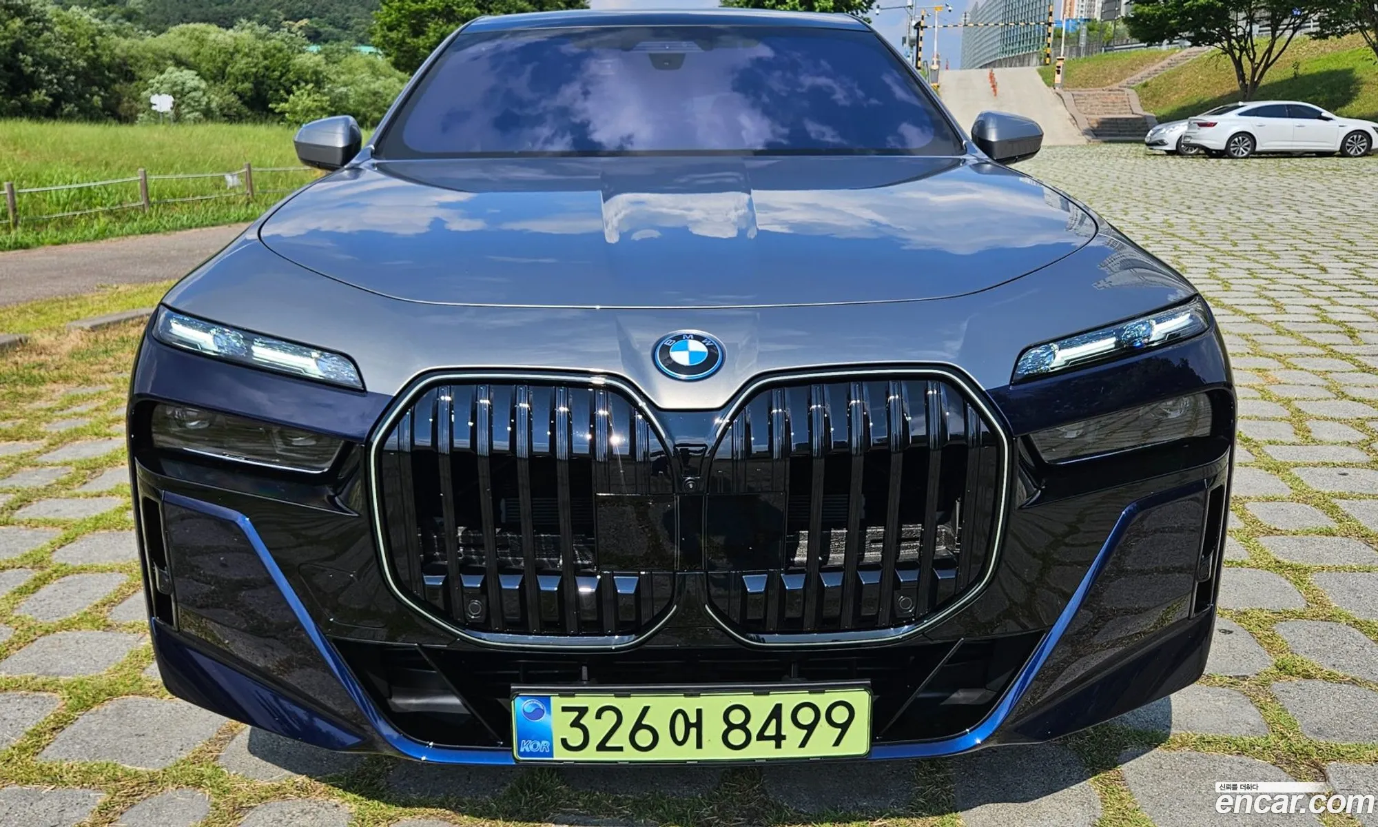 BMW 7 Series 2025 — 10