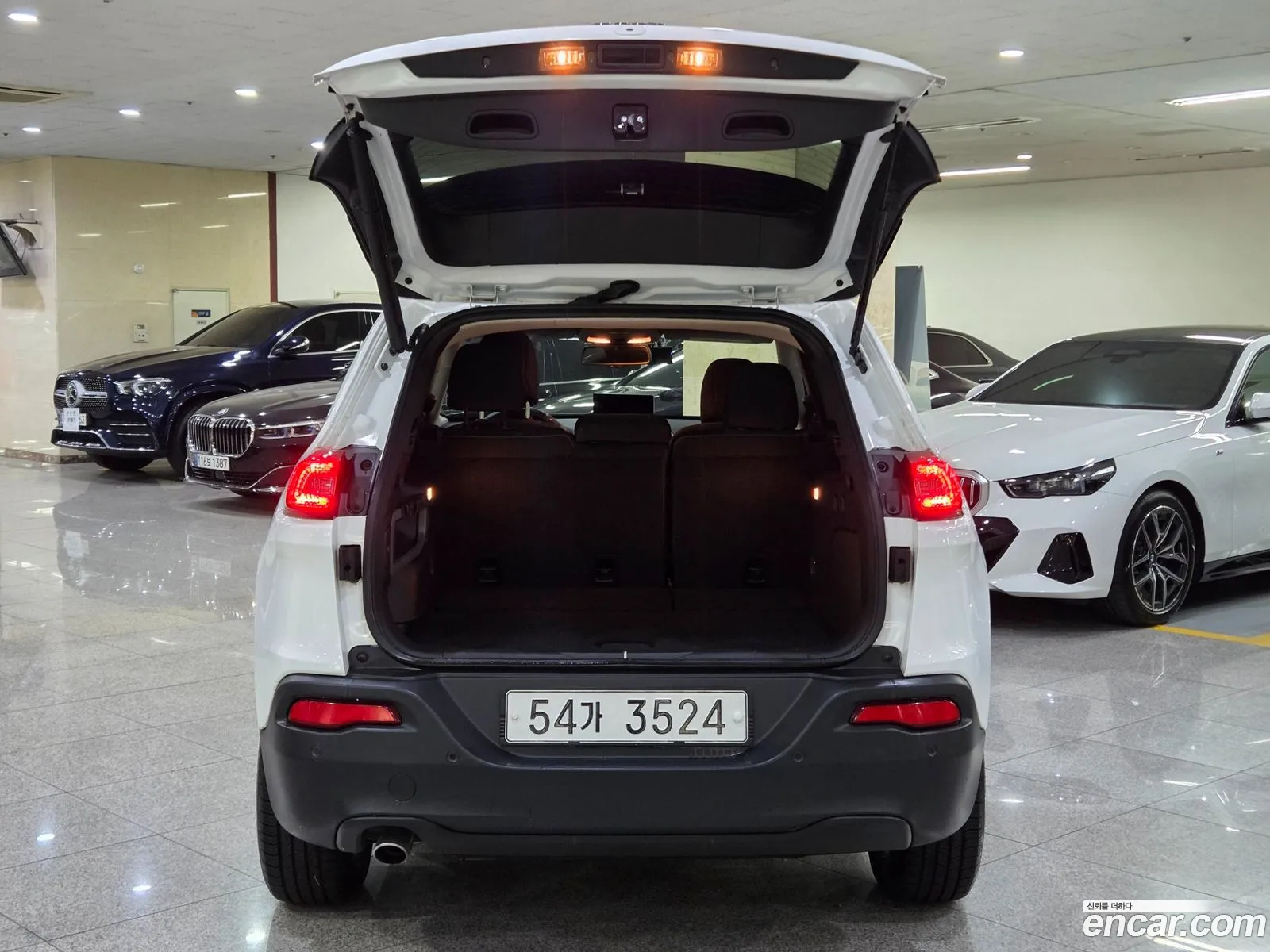 Jeep Cherokee 2016 — 12