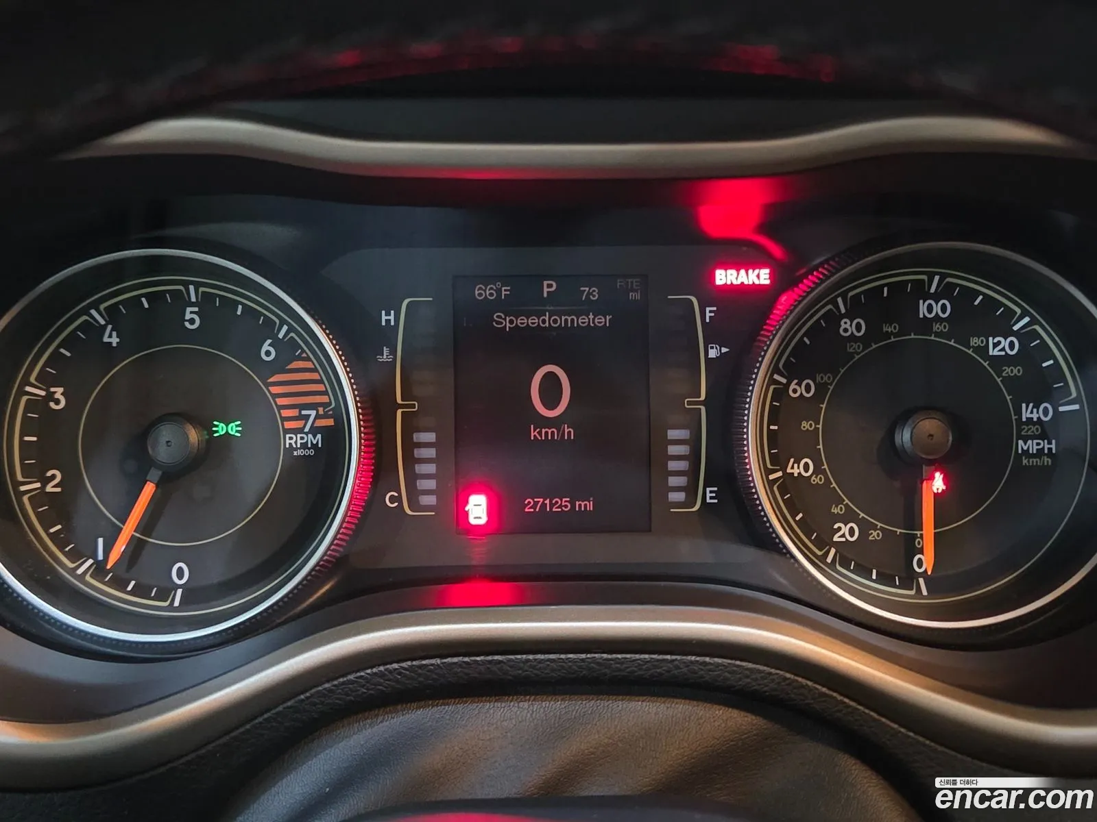 Jeep Cherokee 2016 — 11