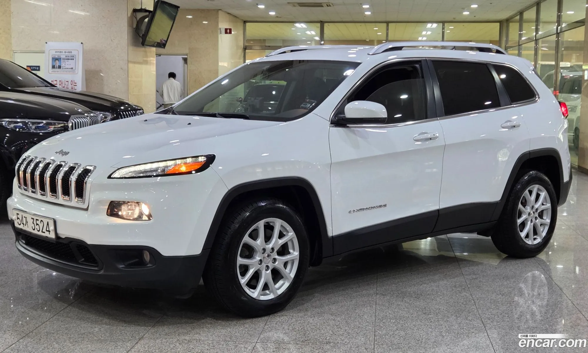 Jeep Cherokee 2016 — 18