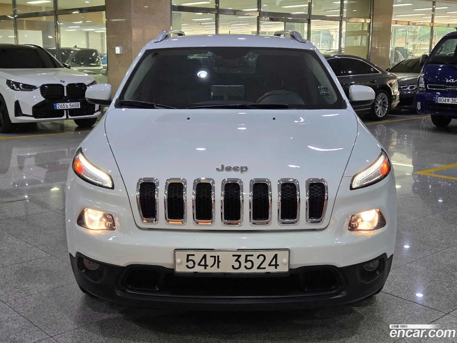 Jeep Cherokee 2016 — 17