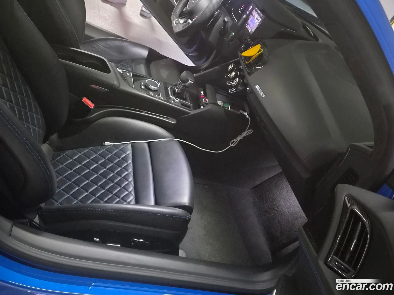 Audi R8 2021 — 4