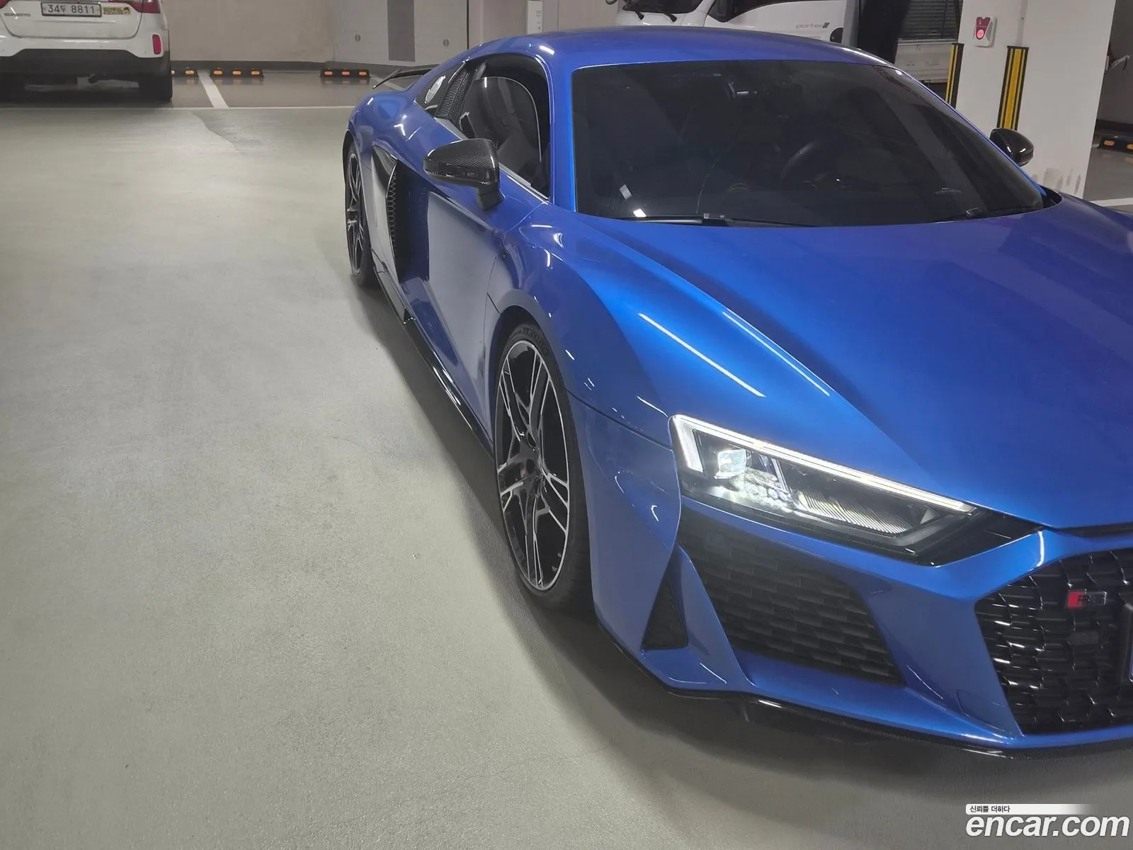Audi R8 2021 — 10