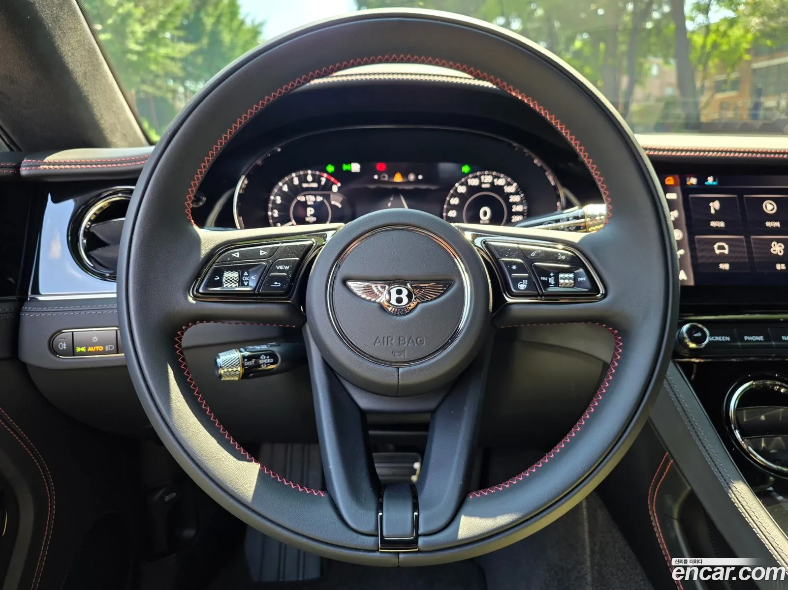 Bentley Continental GT 2026 — 14