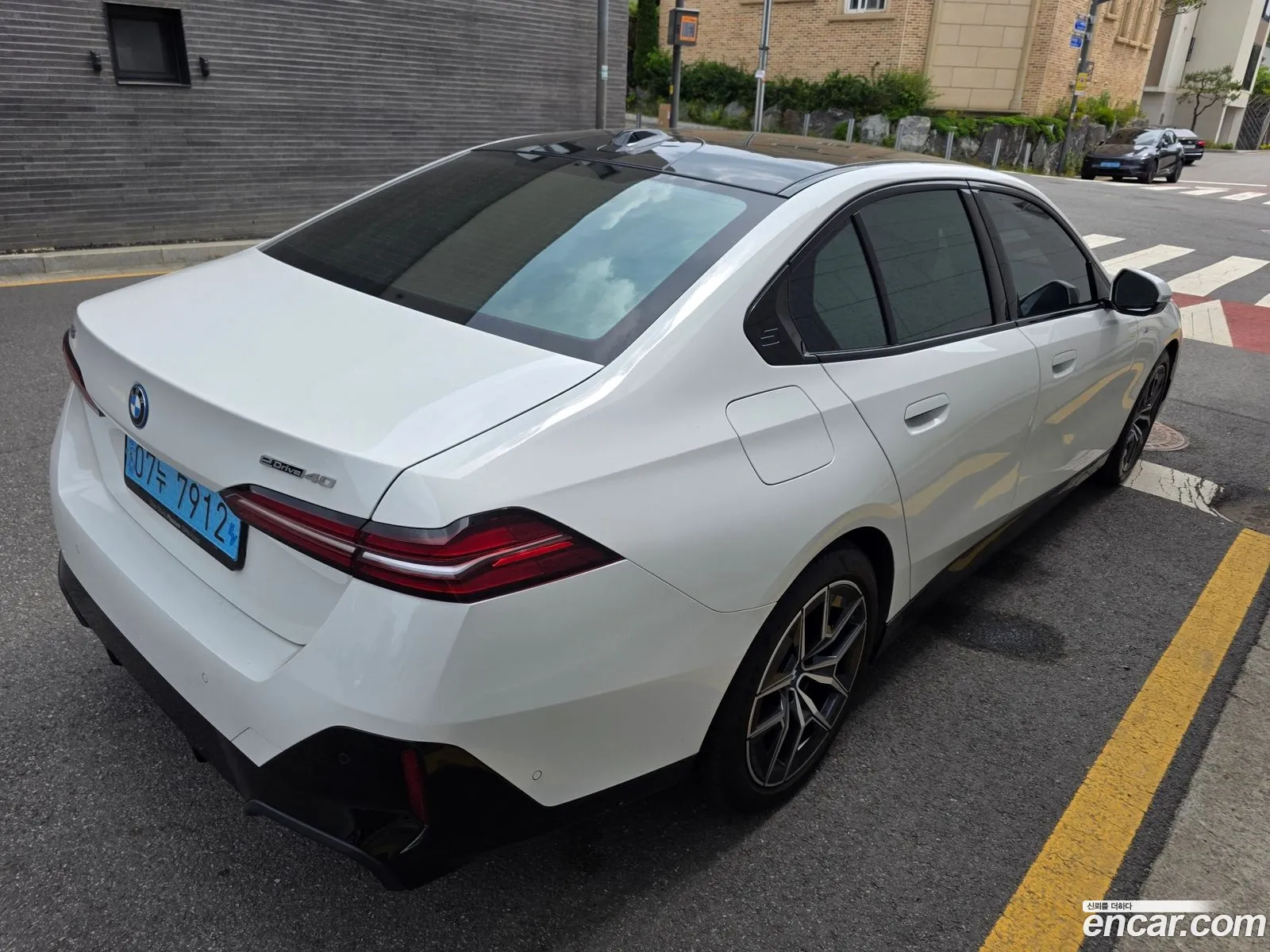 BMW i5 2023 — 5