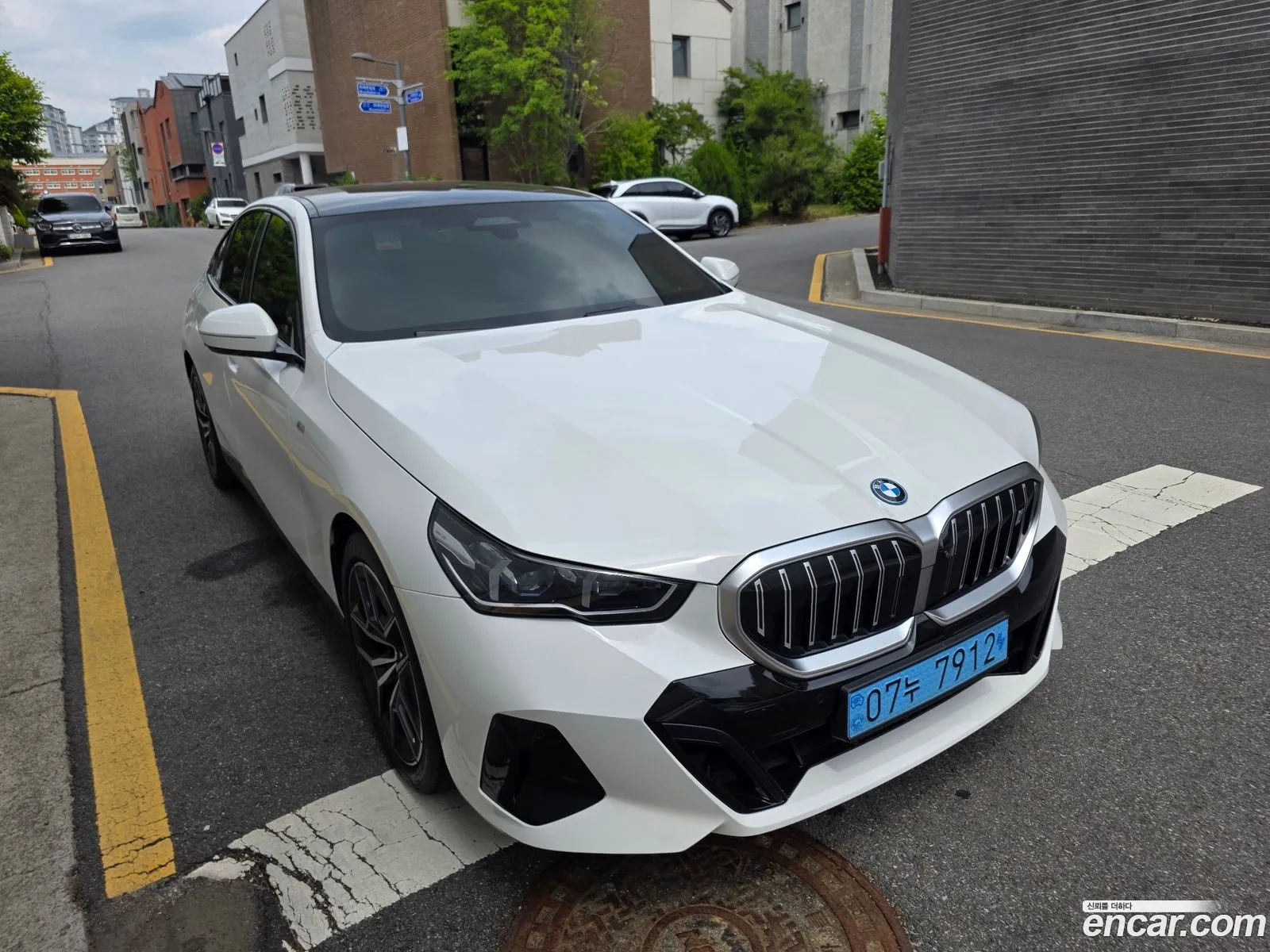 BMW i5 2023 — 12