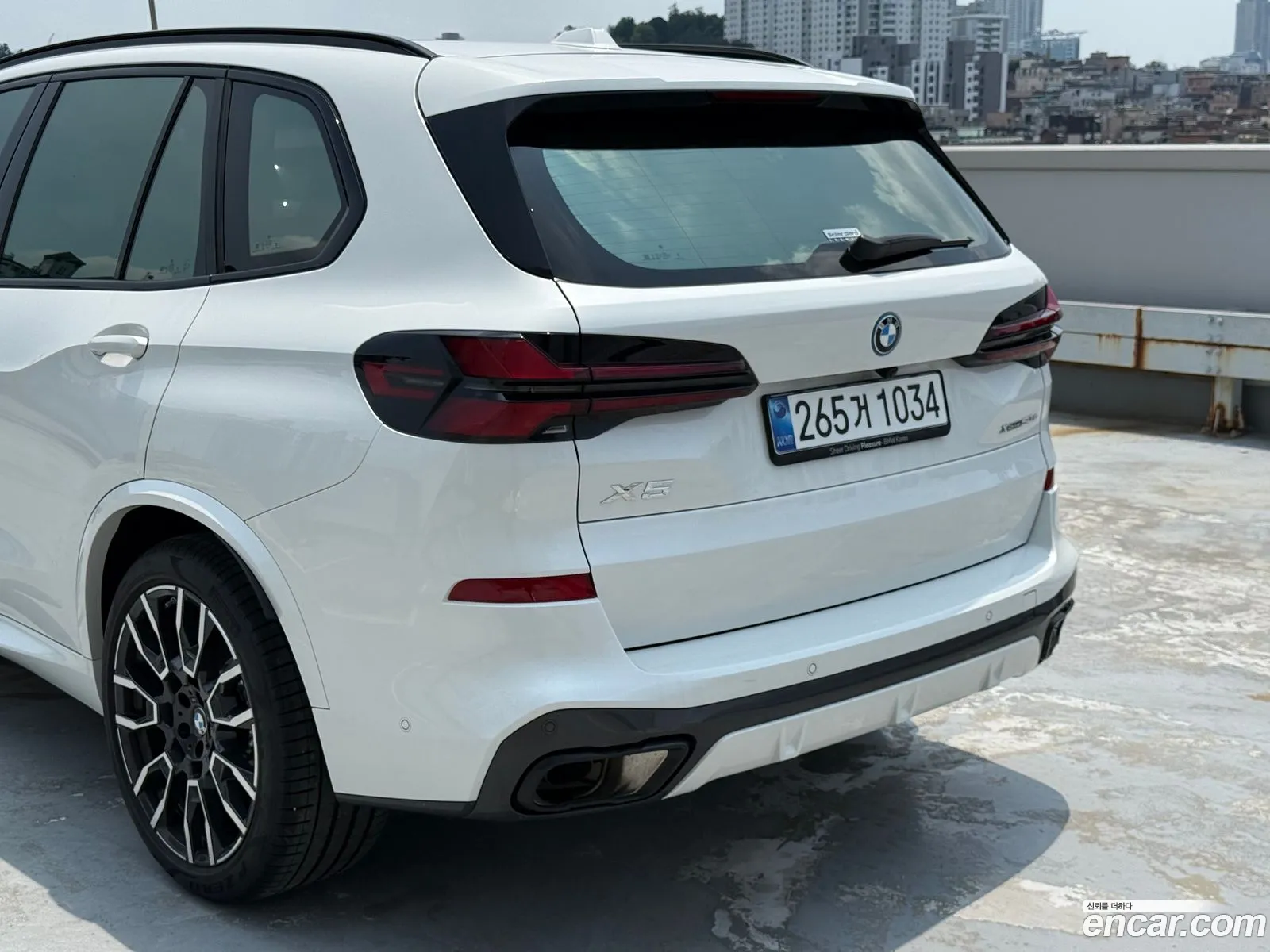 BMW X5 2025 — 17