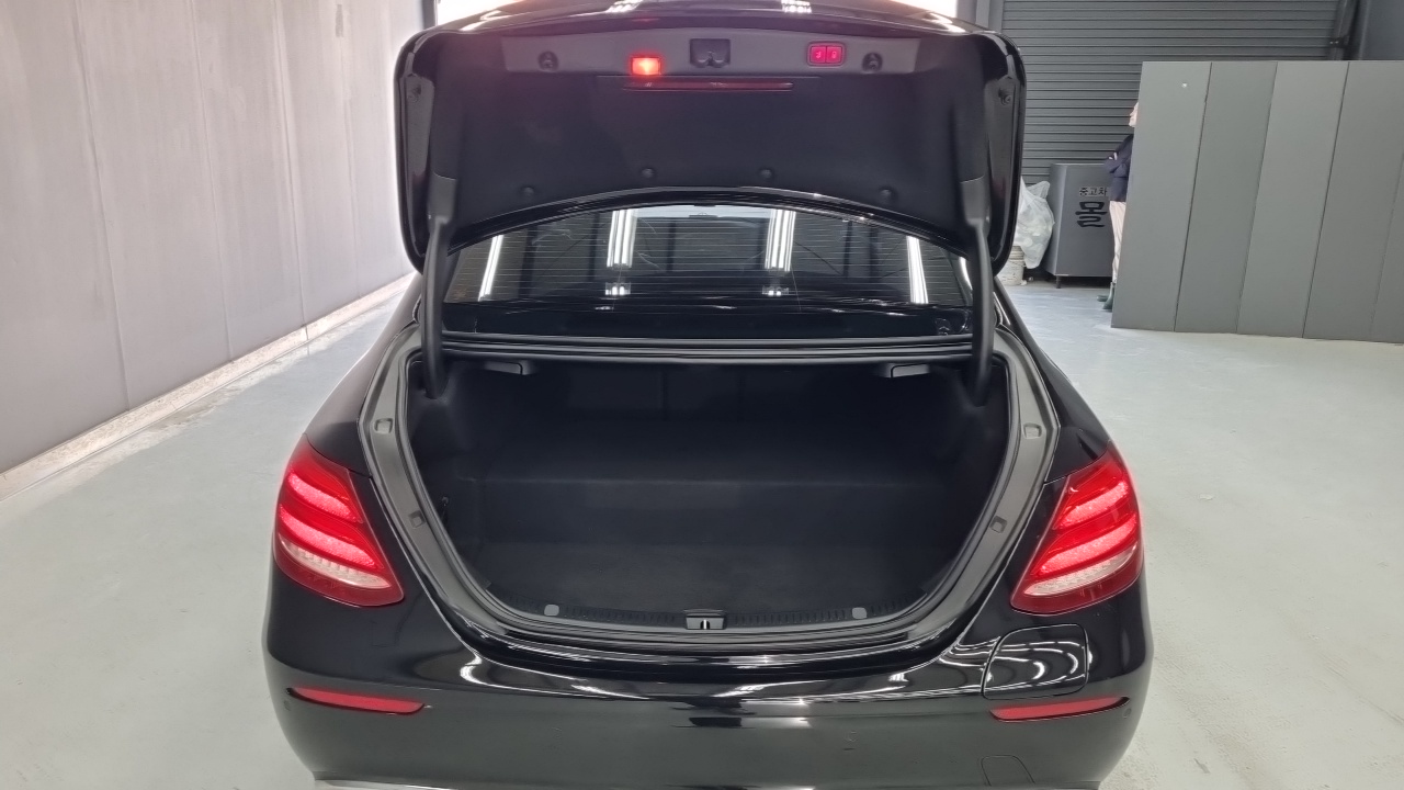 Mercedes-Benz E-Class W213 2019 — 3