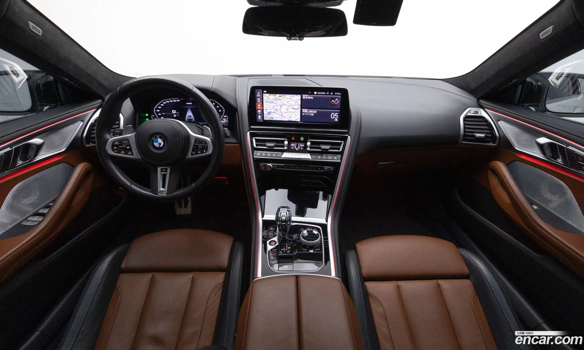 BMW 8 Series 2023 — 9