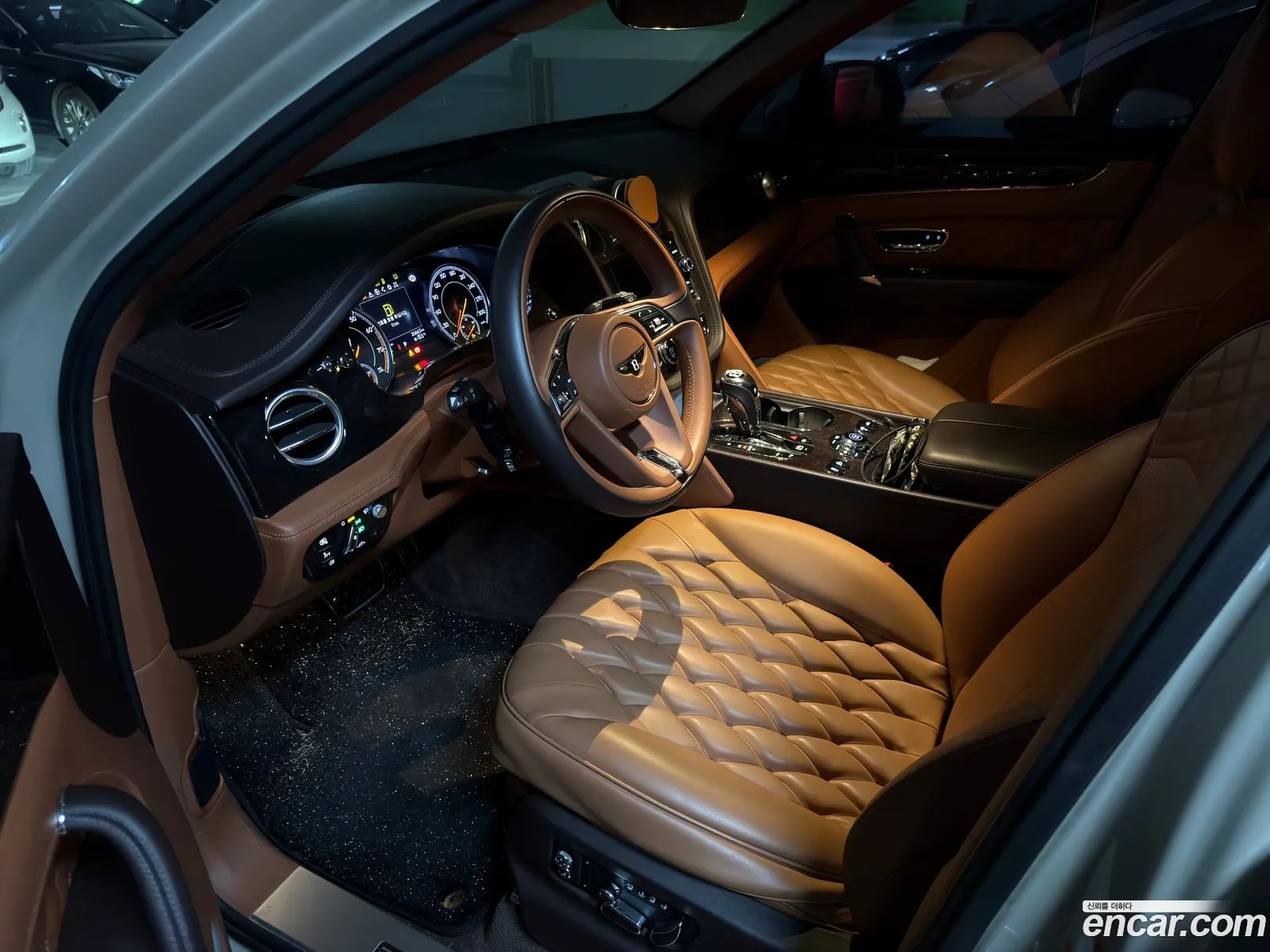 Bentley Bentayga 2017 — 6