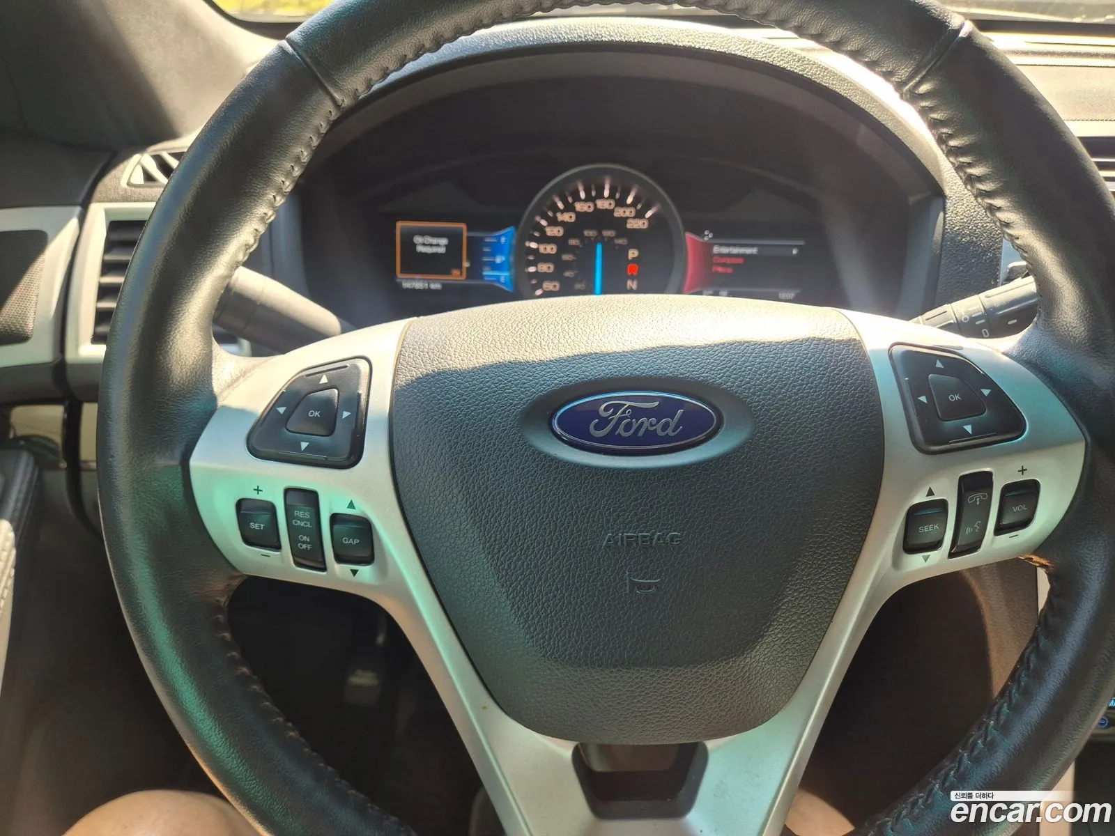 Ford Explorer 2013 — 13