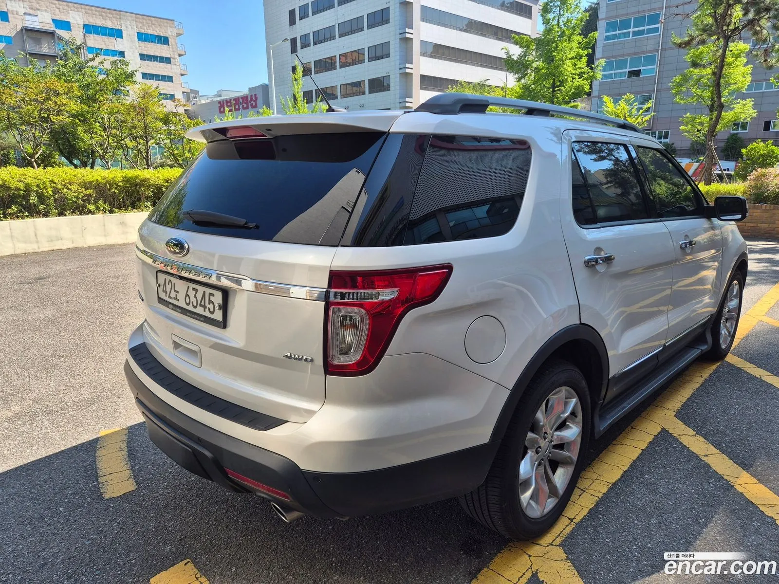 Ford Explorer 2013 — 9