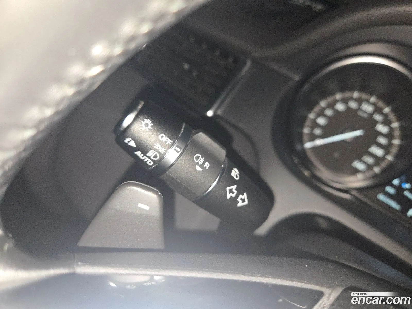 Land Rover Discovery Sport 2018 — 13