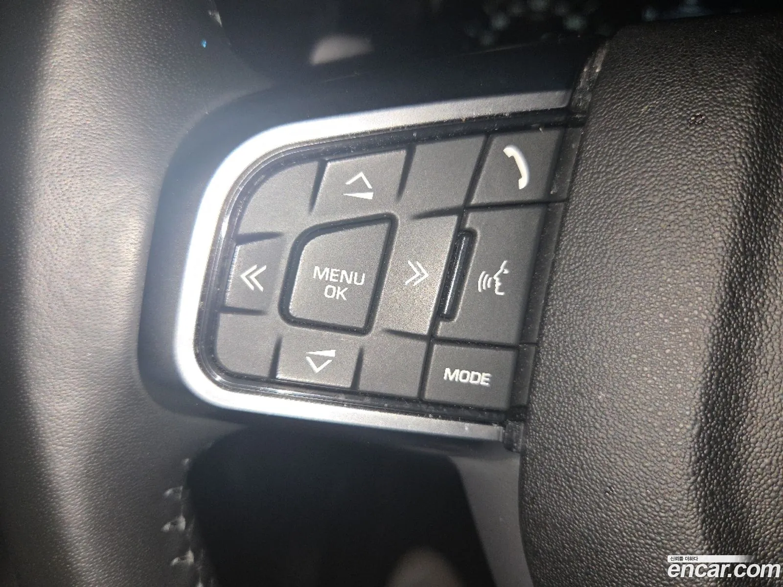 Land Rover Discovery Sport 2018 — 9
