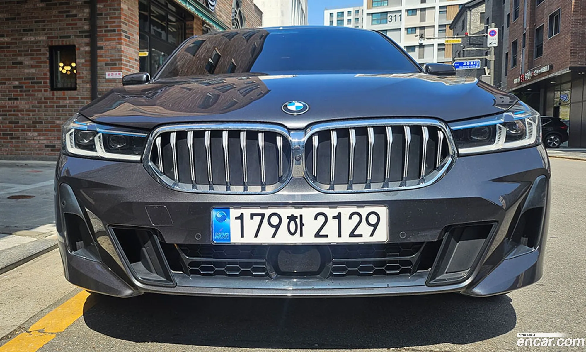 BMW 6 Series GT 2024 — 6
