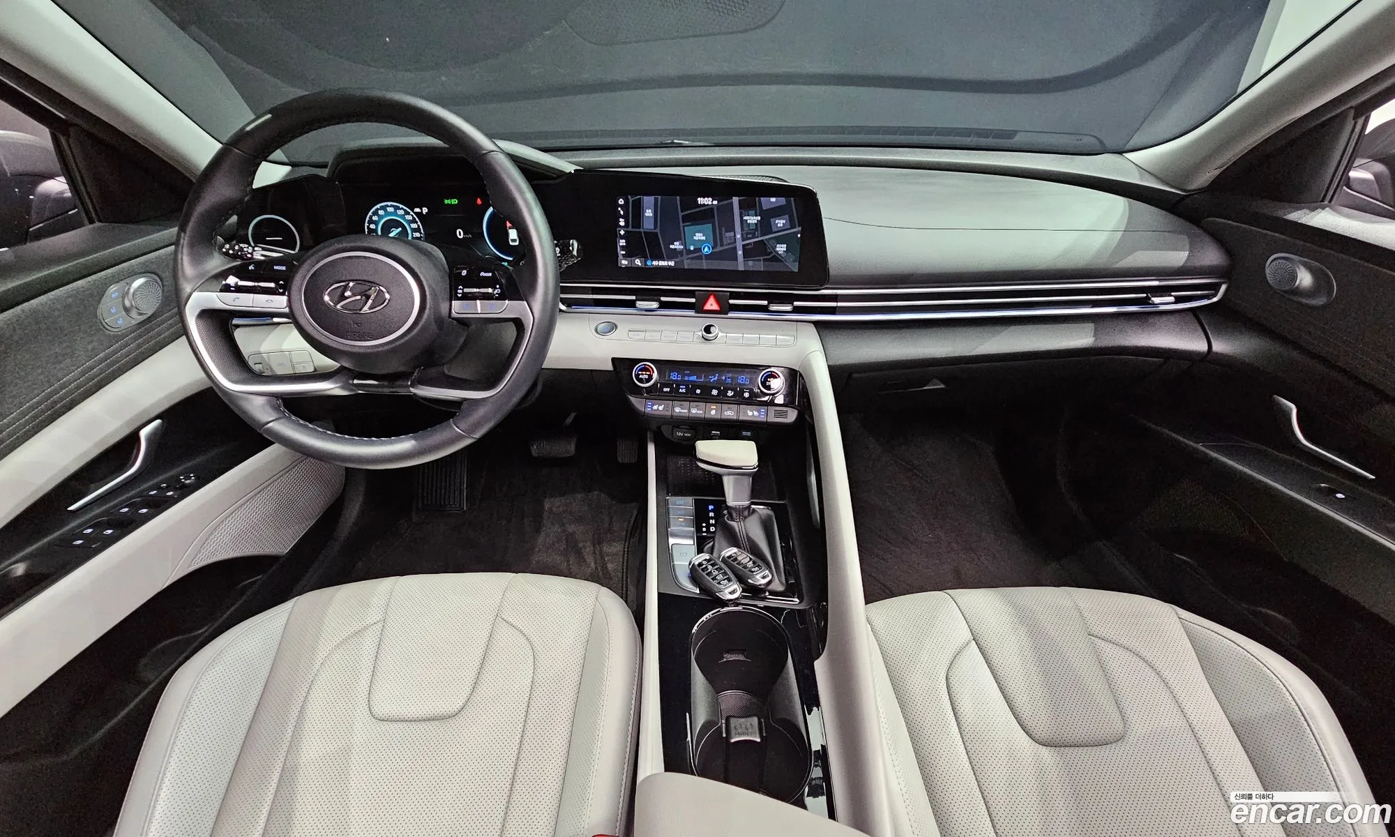 Hyundai Elantra 2021 — 4